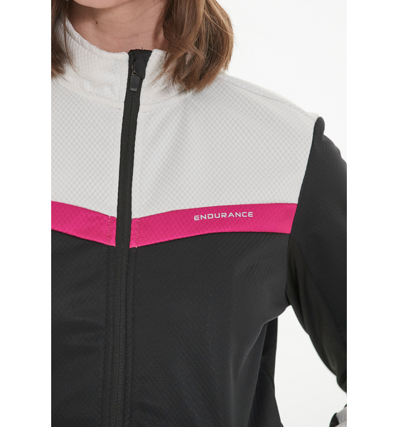 ENDURANCE Linas Training Jacket på