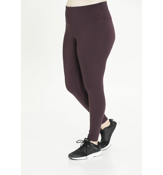 Q SPORTSWEAR Lucy på