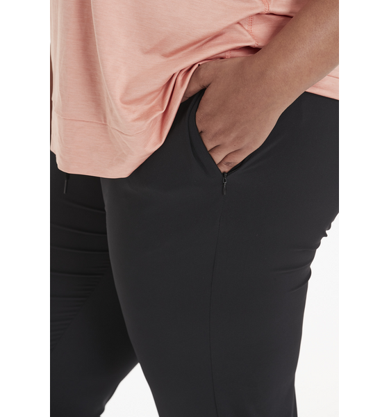 Q SPORTSWEAR Maia Training Pants på