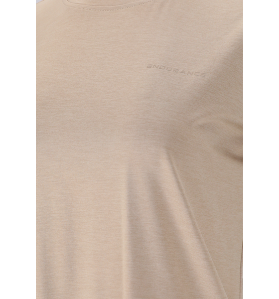 ENDURANCE Maje T-shirt på