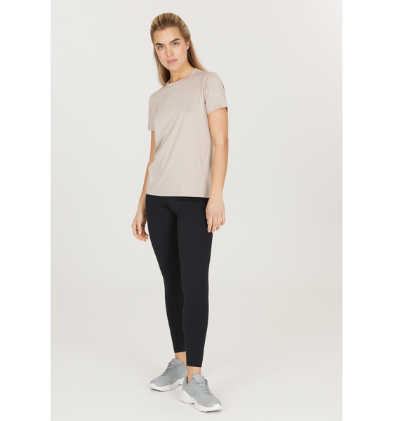 ENDURANCE Maje T-shirt på