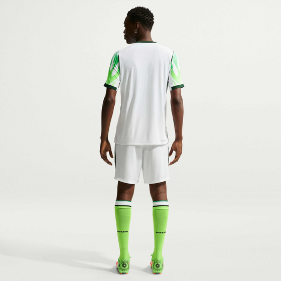 NIKE Men's Aero-fit Football Authentic Jersey Nigeria 2026 Match Away på