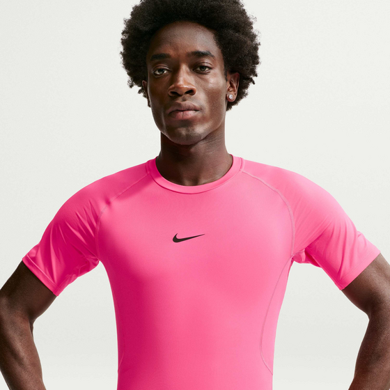 NIKE M Np Df Tight Top Ss på