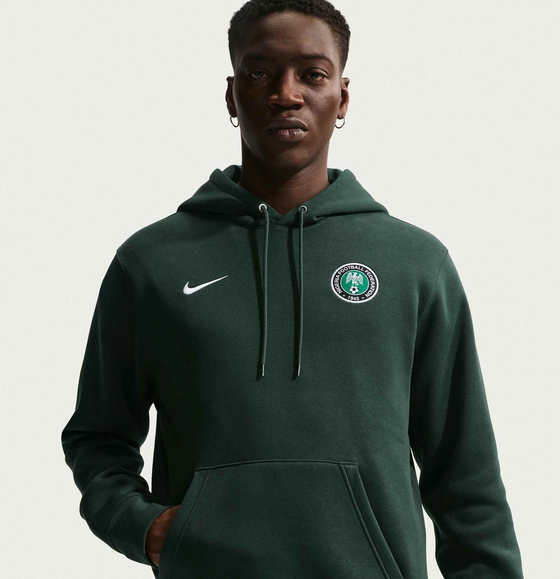 NIKE Men's Football Pullover Hoodie Nigeria Club på