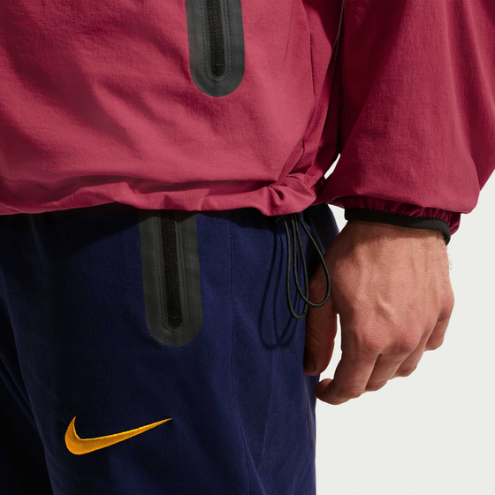 NIKE Men's Football Woven Full-zip Jacket F.c. Barcelona Tech Windrunner på