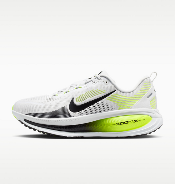NIKE Men's Road Running Shoes Vomero 18 på