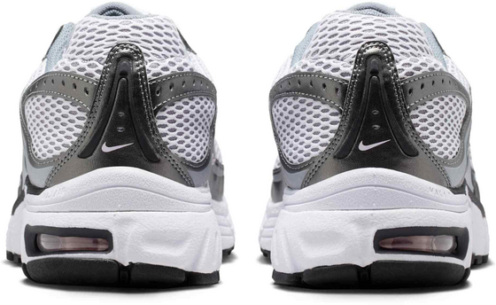 NIKE Men's Shoes Air Max Moto 2k på