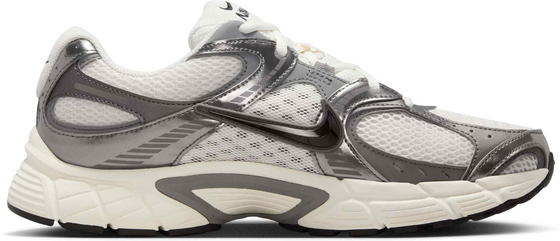 NIKE Men's Shoes V5 Rnr på