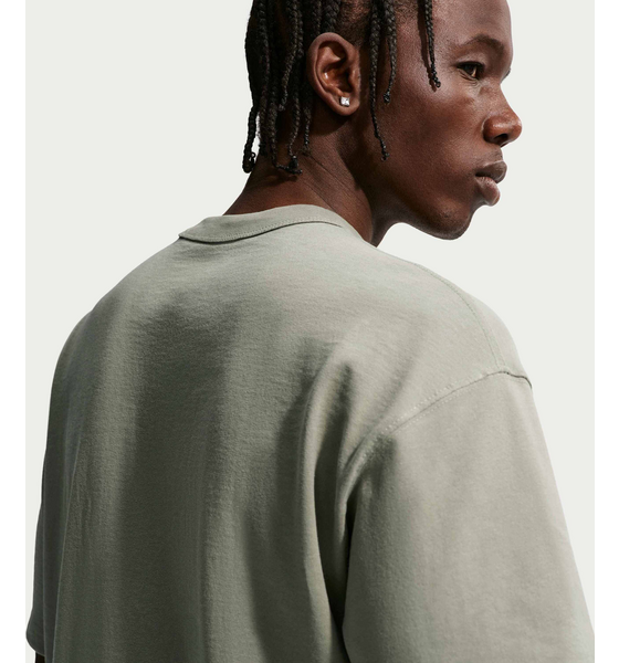 NIKE Men's T-shirt Sportswear Premium Essentials på