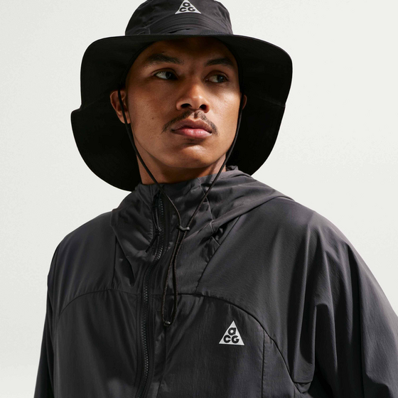 NIKE Men's Uv Protection Jacket Acg Five Towers på
