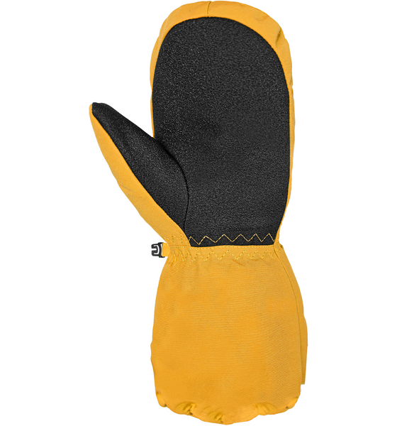 REUSCH Moritz Mitten på