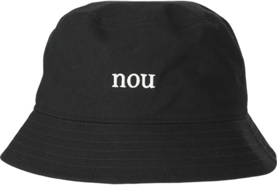NOU Nicson på