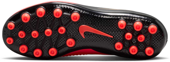 NIKE Older Kids' Artificial-grass Football Boot Jr. Phantom 6 Low Academy på