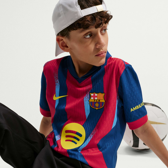 NIKE Older Kids' Dri-fit Adv Football Authentic Shirt Fc Barcelona 2025/26 Match Fourth på