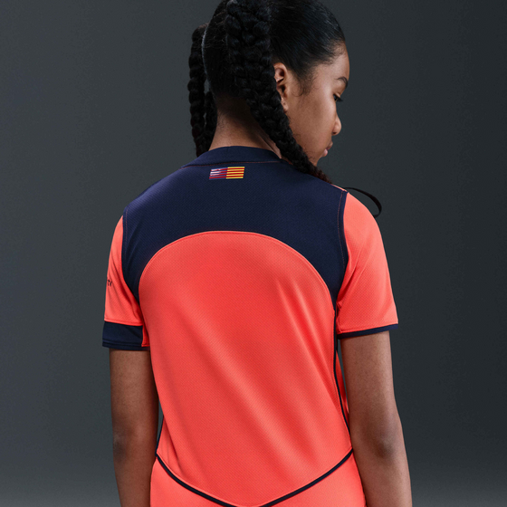 NIKE Older Kids' Dri-fit Total 90 Football Replica Shirt F.c. Barcelona 2025/26 Stadium Third på