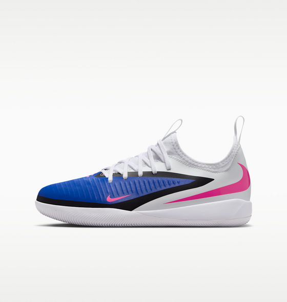 NIKE Older Kids' Indoor Court Football Shoes Jr. Phantom 6 Low Academy på