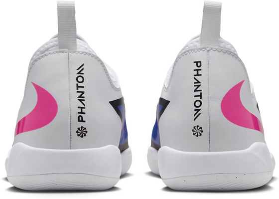 NIKE Older Kids' Indoor Court Football Shoes Jr. Phantom 6 Low Academy på