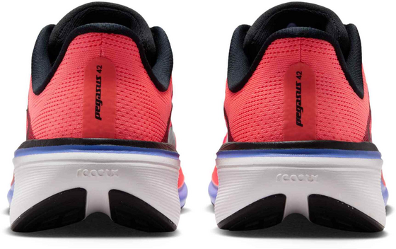 NIKE Older Kids' Road Running Shoes Pegasus 42 på