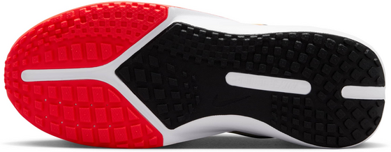 NIKE Older Kids' Running Shoes Sonic Fly på