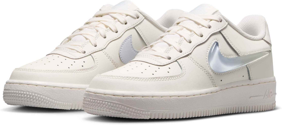 NIKE Older Kids' Shoes Air Force 1 på