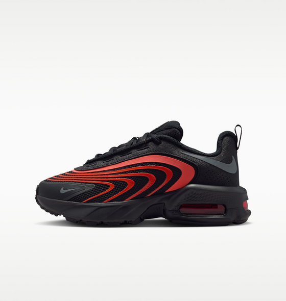 NIKE Older Kids' Shoes Air Max Fire på