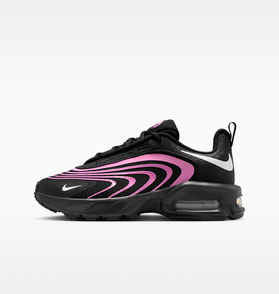 NIKE Older Kids' Shoes Air Max Fire på