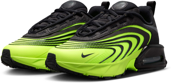 NIKE Older Kids' Shoes Air Max Fire på