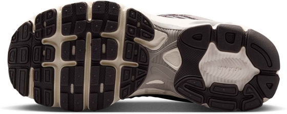NIKE Older Kids' Shoes Air Max Moto 2k på