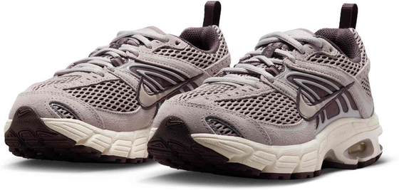 NIKE Older Kids' Shoes Air Max Moto 2k på