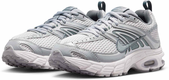NIKE Older Kids' Shoes Air Max Moto 2k på