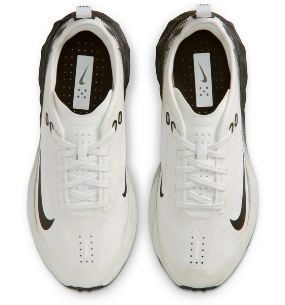 NIKE Older Kids' Shoes Ava X på
