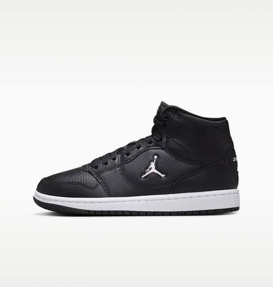 JORDAN Older Kids' Shoes Jordan Court Connect Mid på