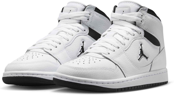 JORDAN Older Kids' Shoes Jordan Court Connect Mid på