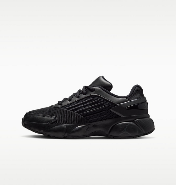 JORDAN Older Kids' Shoes Jordan Trunner Flow på