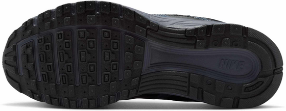 NIKE Older Kids' Shoes P-6000 på