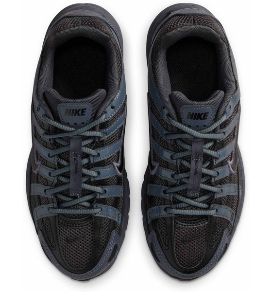 NIKE Older Kids' Shoes P-6000 på