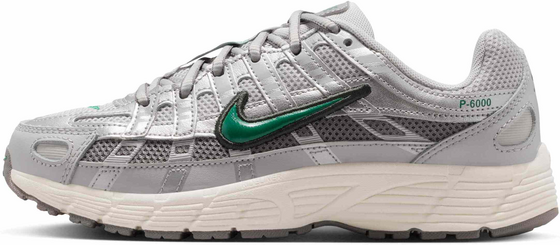 NIKE Older Kids' Shoes P-6000 på