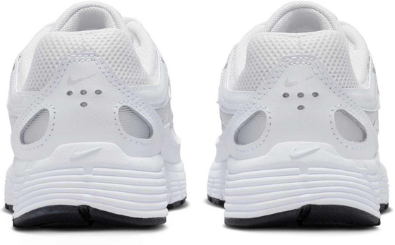 NIKE Older Kids' Shoes P-6000 på