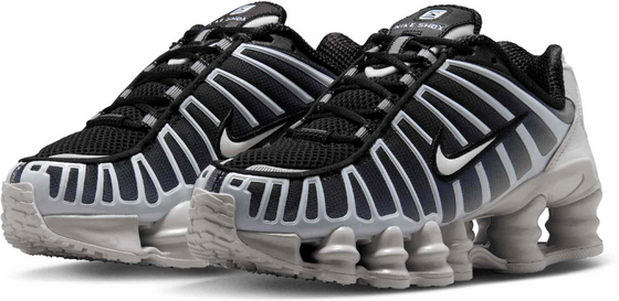 NIKE Older Kids' Shoes Shox Tl på