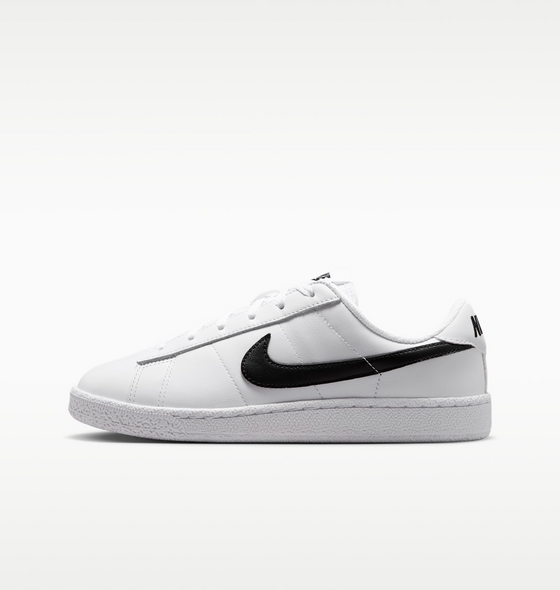 NIKE Older Kids' Shoes Tennis Classic på