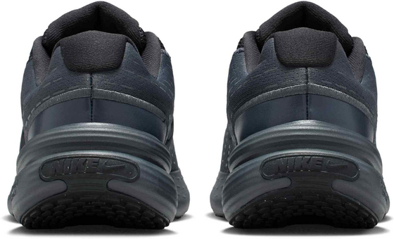 NIKE Older Kids' Shoes Uplift Sc på