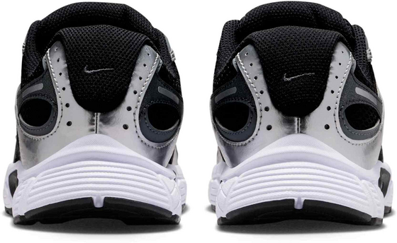 NIKE Older Kids' Shoes V5 Rnr på
