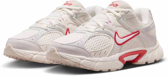 NIKE Older Kids' Shoes V5 Rnr på