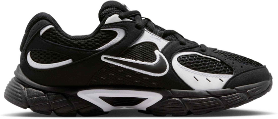 NIKE Older Kids' Shoes V5 Runner Suede på