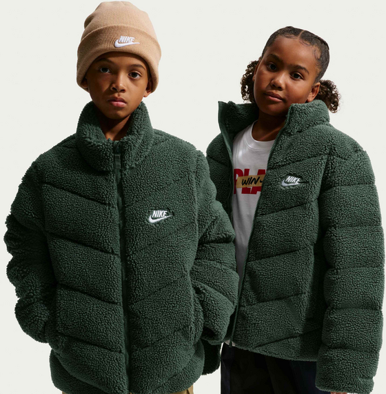NIKE Older Kids' Therma-fit Loose Puffer Jacket Sportswear på