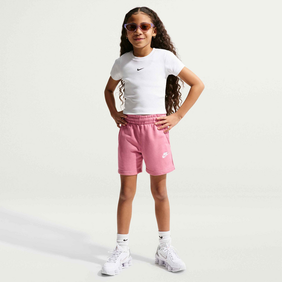 NIKE Older Kids' (girls') 13cm (approx.) French Terry Shorts Sportswear Club Fleece på
