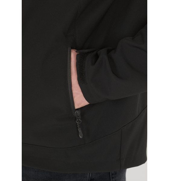 WHISTLER Ryder Softshell Jacket på