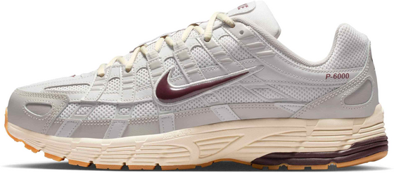 NIKE Shoes P-6000 på