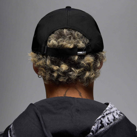 JORDAN Structured Metal Jumpman Hat Jordan Rise på