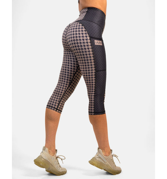 GAVELO Timeless Elegance Champagne Capri Leggings på